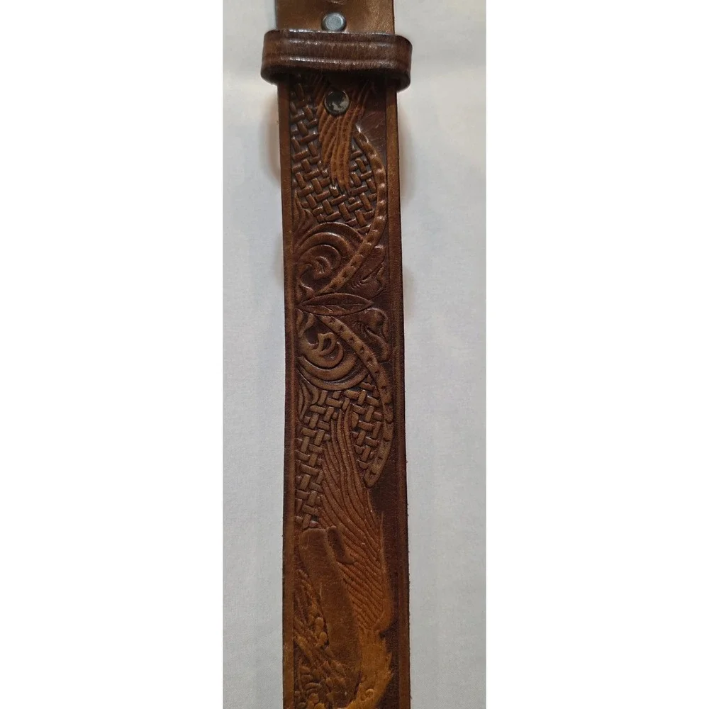 Vintage Mens Brown Grain Leather Tooled Eagle Basketweave Belt Made in USA 34